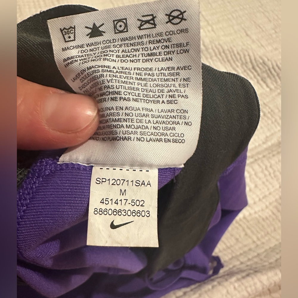 Women’s Nike Dri Fit Running capris. - Picture 9 of 10